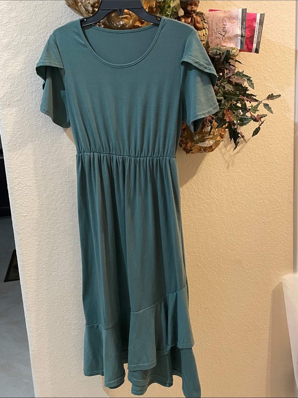 Women’s Teal Tiered Short Tulip Sleeve Midi Dress w Cascade bottom Size Small